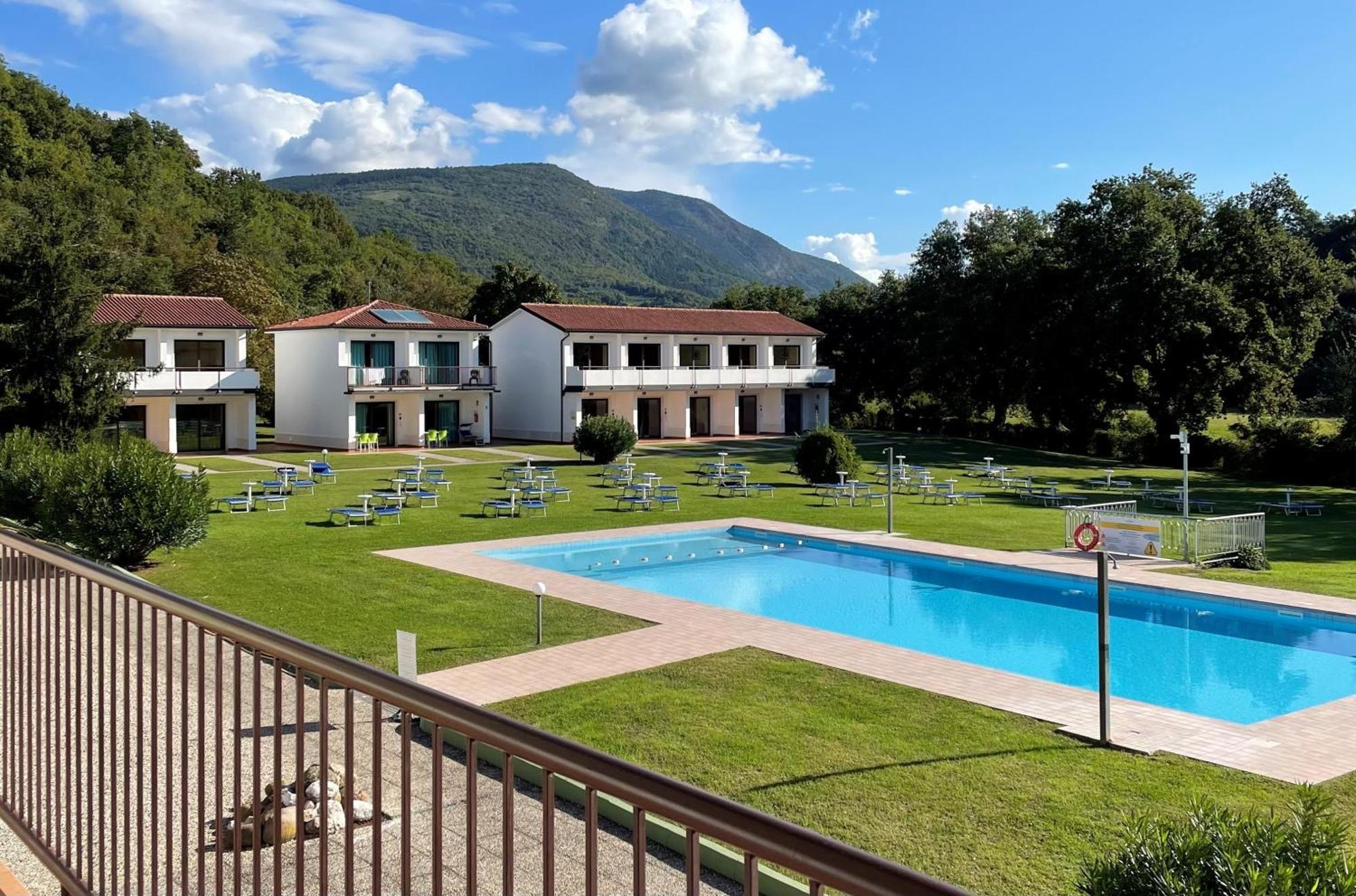 Aparthotel Bran & Denise Costermano sul Garda